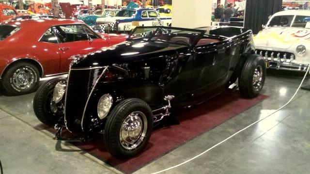 Need that car 37 Ford